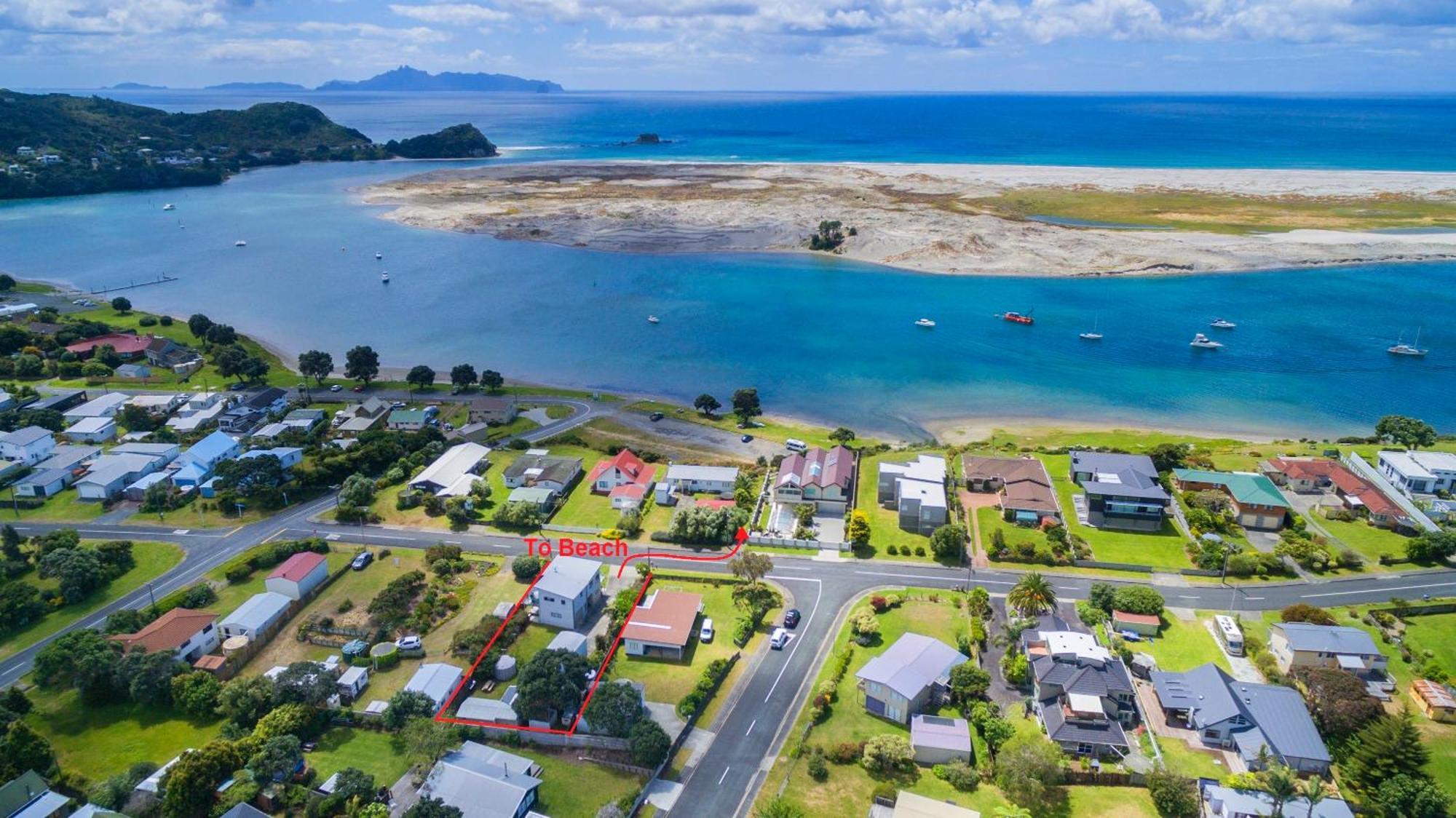 Oceans 8 - Mangawhai Heads Holiday Home מראה חיצוני תמונה