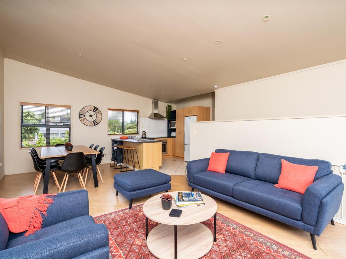 Oceans 8 - Mangawhai Heads Holiday Home מראה חיצוני תמונה